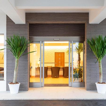 ยูกูรินะ รีสอร์ต โอกินาวา อูมิกาจิ Hotel Kitazato ภายนอก รูปภาพ